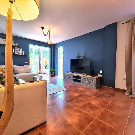 Casa Zalla 110m2, 200m2 Garden, Pool, 1gb Wi-fi, Private Parking Lägenhet Corralejo