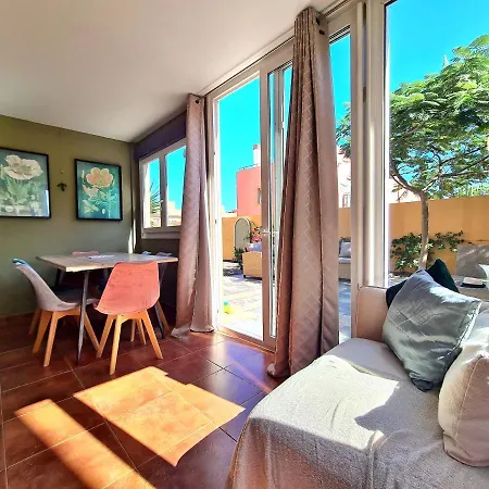 Casa Zalla 110m2, 200m2 Garden, Pool, 1gb Wi-fi, Private Parking Lägenhet *