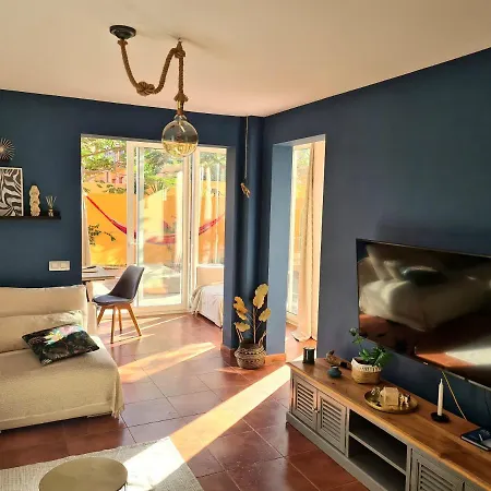 Casa Zalla 110m2, 200m2 Garden, Pool, 1gb Wi-fi, Private Parking *