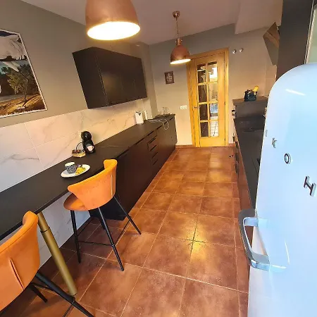 Casa Zalla 110m2, 200m2 Garden, Pool, 1gb Wi-fi, Private Parking * Коральео